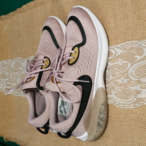 Nike Joyride Dual Run Women's Running Shoes Sz 10.5, Plum/Chalk - Picture 3 of 6